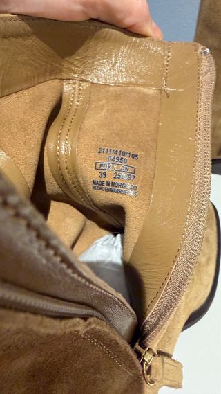 Botines de piel ante tacón ancho y 7 cms de alto