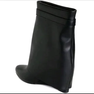 Botines negros de cuña