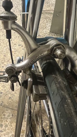 Bicicleta de carretera azul