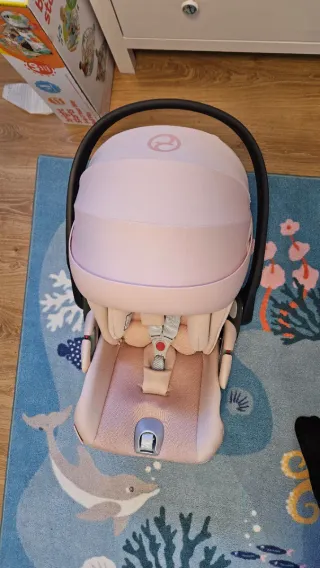 Silla Cybex Cloud T i-Size Rosa