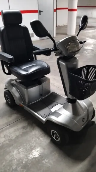 Scooter movilidad reducida eléctrico STERLING S400