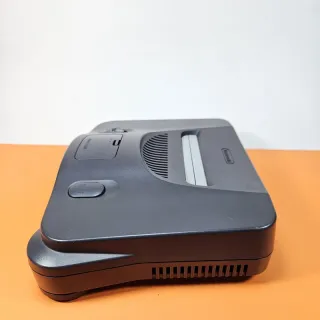 Nintendo 64 Completa con Controller e Cavi