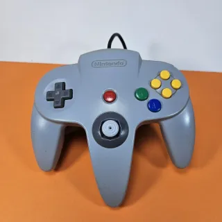 Nintendo 64 Completa con Controller e Cavi
