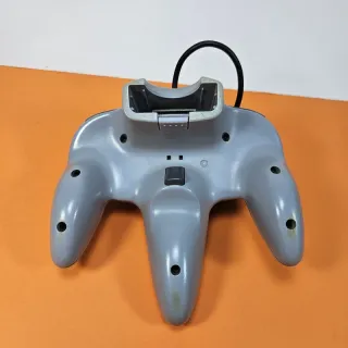 Nintendo 64 Completa con Controller e Cavi