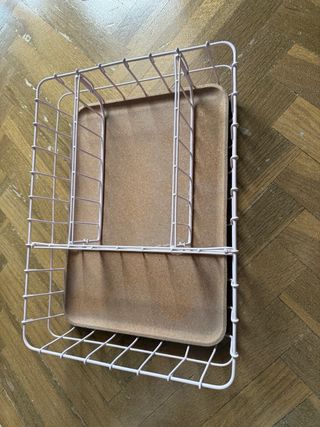 Organizador de escritorio de corcho y metal