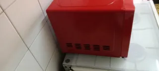 Microondas Candy Rojo