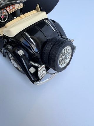 Burago Mercedes Benz 500K Roadster 1/18