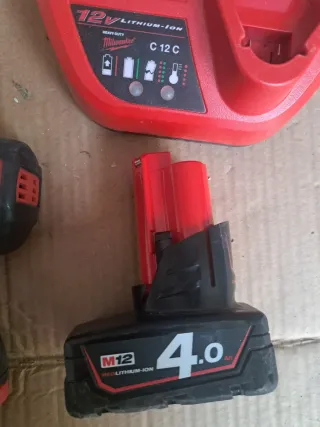 Taladro Milwaukee C12 C