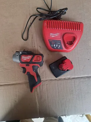 Taladro Milwaukee C12 C