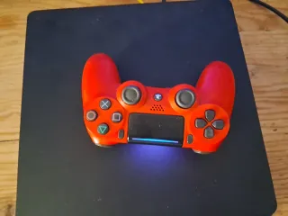 PS4 Slim 500GB + 3 Juegos