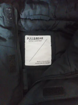 Cazadora Canguro Pull&Bear Negra