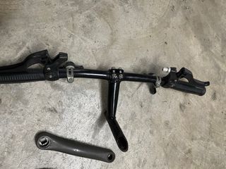 Manillar, bielas y desviador delante  bici montaña