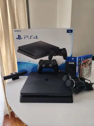 Consola PS4 Slim 1TB Negra + Accesorios