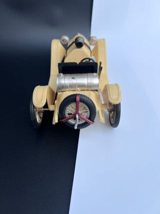 Mercedes Nacoral (España) Coche Juguete