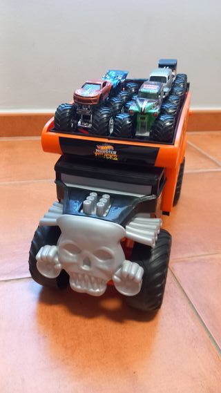 Hot Wheels Camión Transportador y 5 Coches