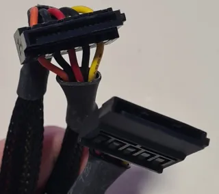 Fuente Alimentación URANO 650W NXURVX650