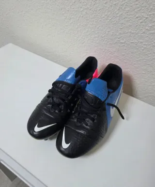 Botas de fútbol Nike CTR360