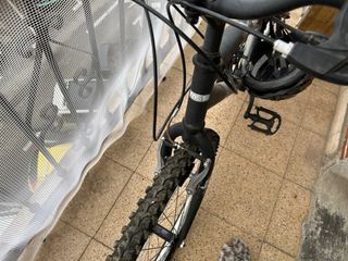 Bicicleta BTWIN 26” con suspensión