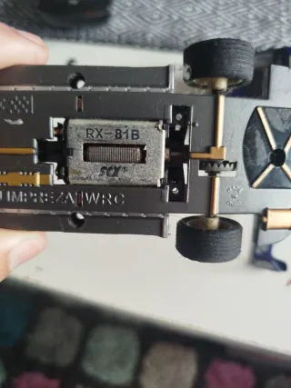 Subaru Scalextric efecto barro