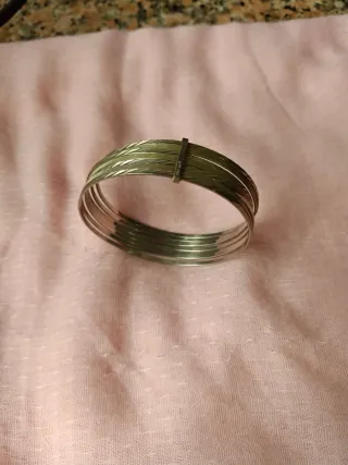 Brazalete de plata fino