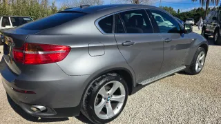 BMW X6 2011