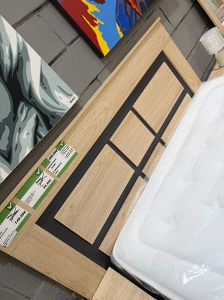 Cabecero de madera y blanco