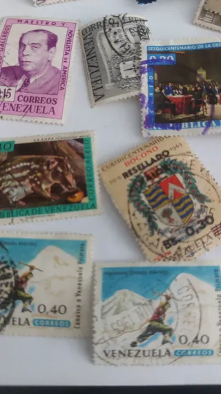 Lote de Sellos Venezuela unos 60