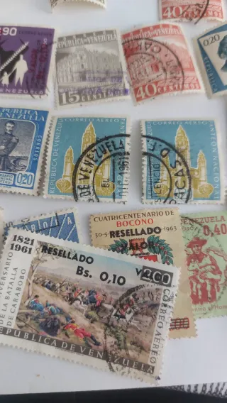 Lote de Sellos Venezuela unos 60
