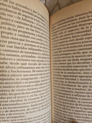 2x1 Fábula (Ediciones paradigma) (Spanish Edition