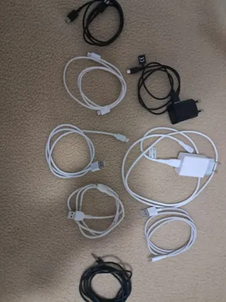 Cargadores y Cables USB Varios