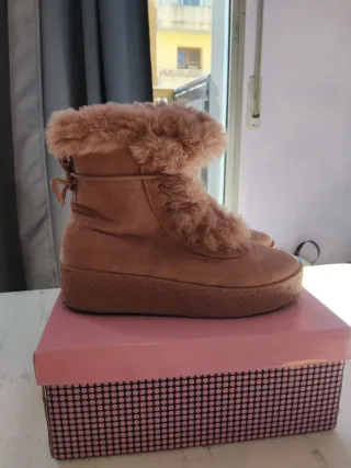 Botines pelito rosa