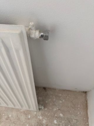 Radiador blanco 90x60 desmontado