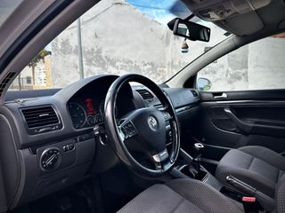 Volkswagen Golf 2008