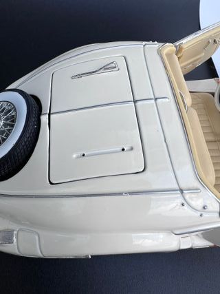 Mercedes Benz 500K Roadster 1936 Burago 1/18