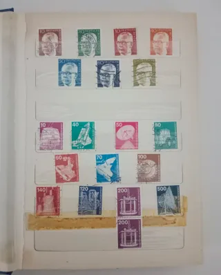 Album di francobolli tedeschi selezionati