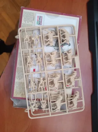 Maqueta Italeri Waterloo French Imperial General S