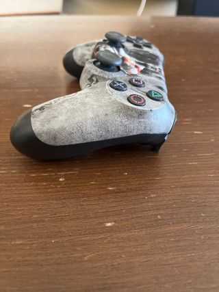 Mando PS4 God of War