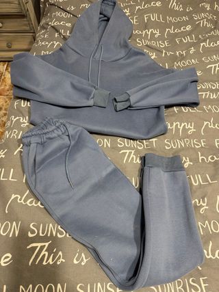 Chándal azul con franela interior