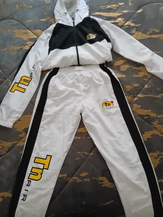 Chándal Nike Negro y Blanco