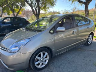 Toyota Prius Híbrido.