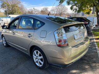 Toyota Prius Híbrido.