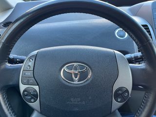 Toyota Prius Híbrido.