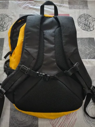 Mochila Boriken Walker 20 Amarilla