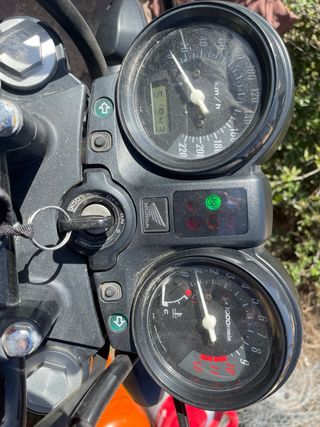 Honda CBF500 Naked Negra