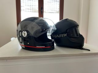 Casco Moto Shark Negro y Gris