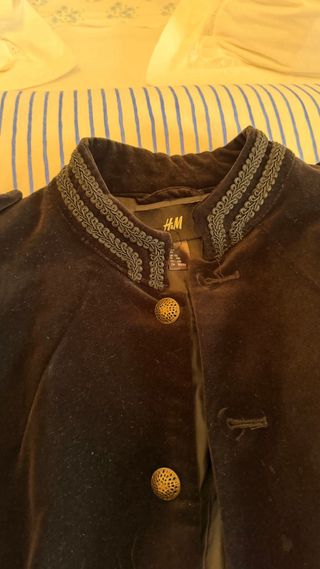 Chaqueta negra estilo domador