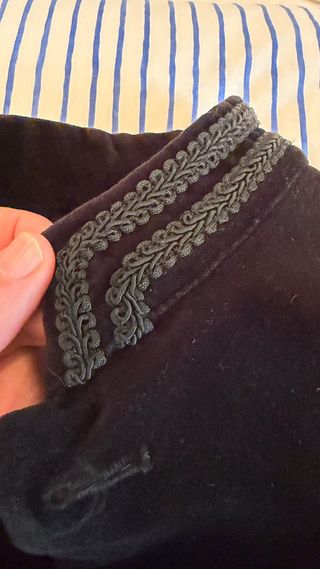 Chaqueta negra estilo domador