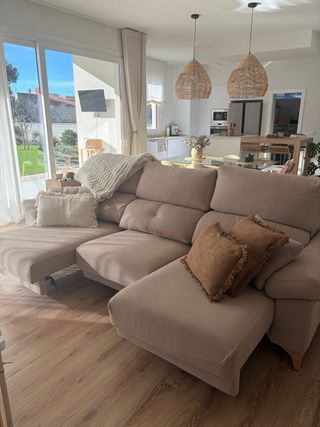 Sofá chaise longue grande beige natural