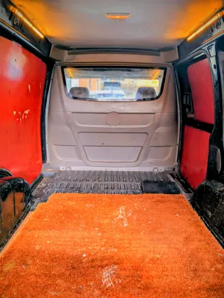 Volkswagen Caddy 2011