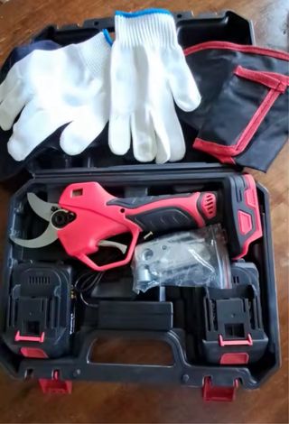 Tijeras de podar a batería 21V